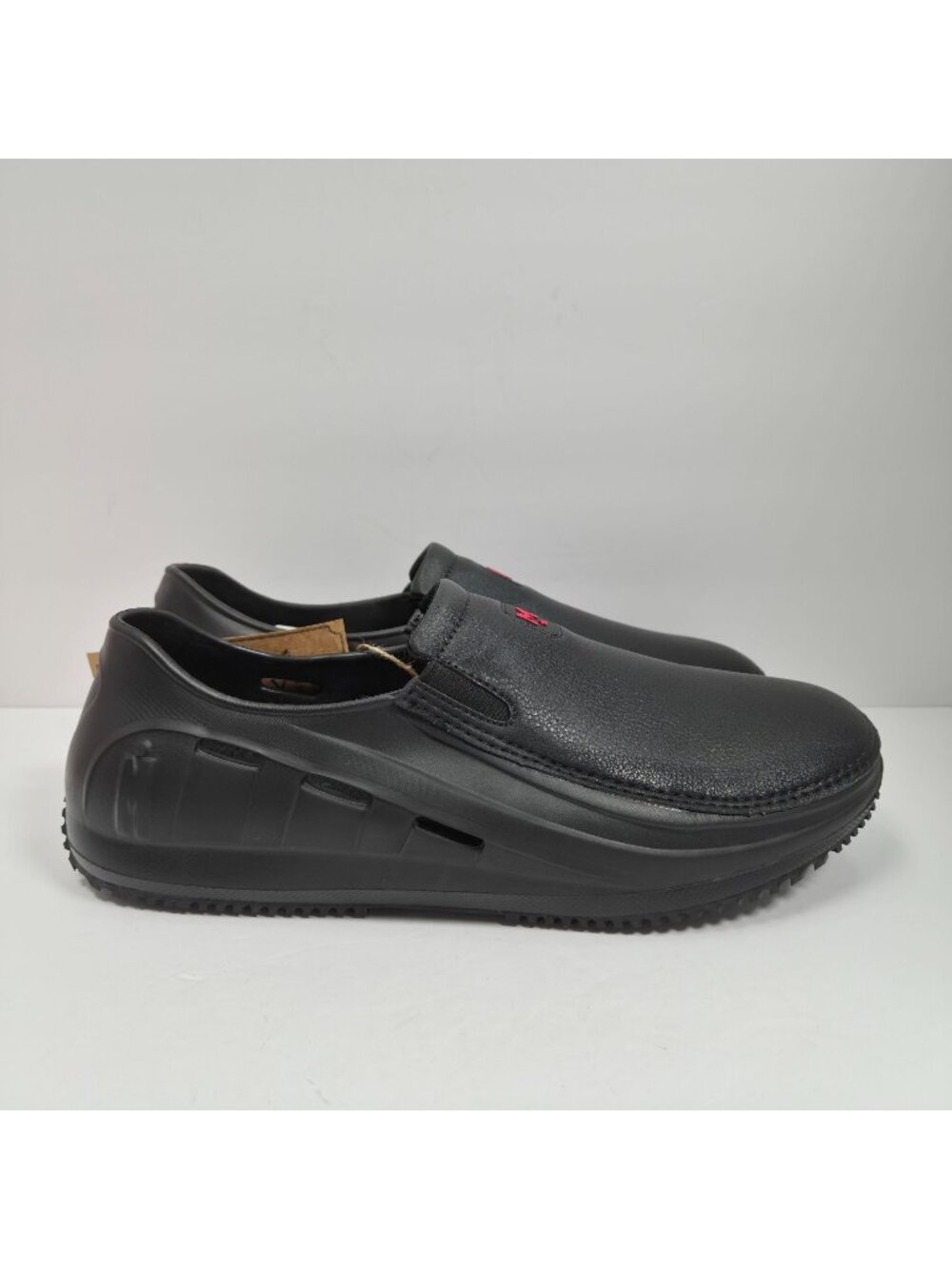 Mozo Sharkz Men's Oil Slip Resistant Traction Black Work Shoes US Size 10 NWT
